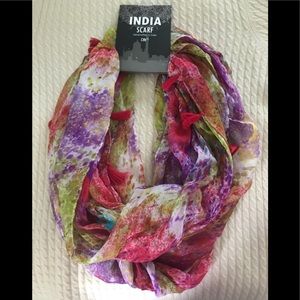 ⭐️D&Y India scarf